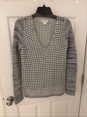 Helmut Lang V-Neck Textured Knit Sweater - Gray/Cream